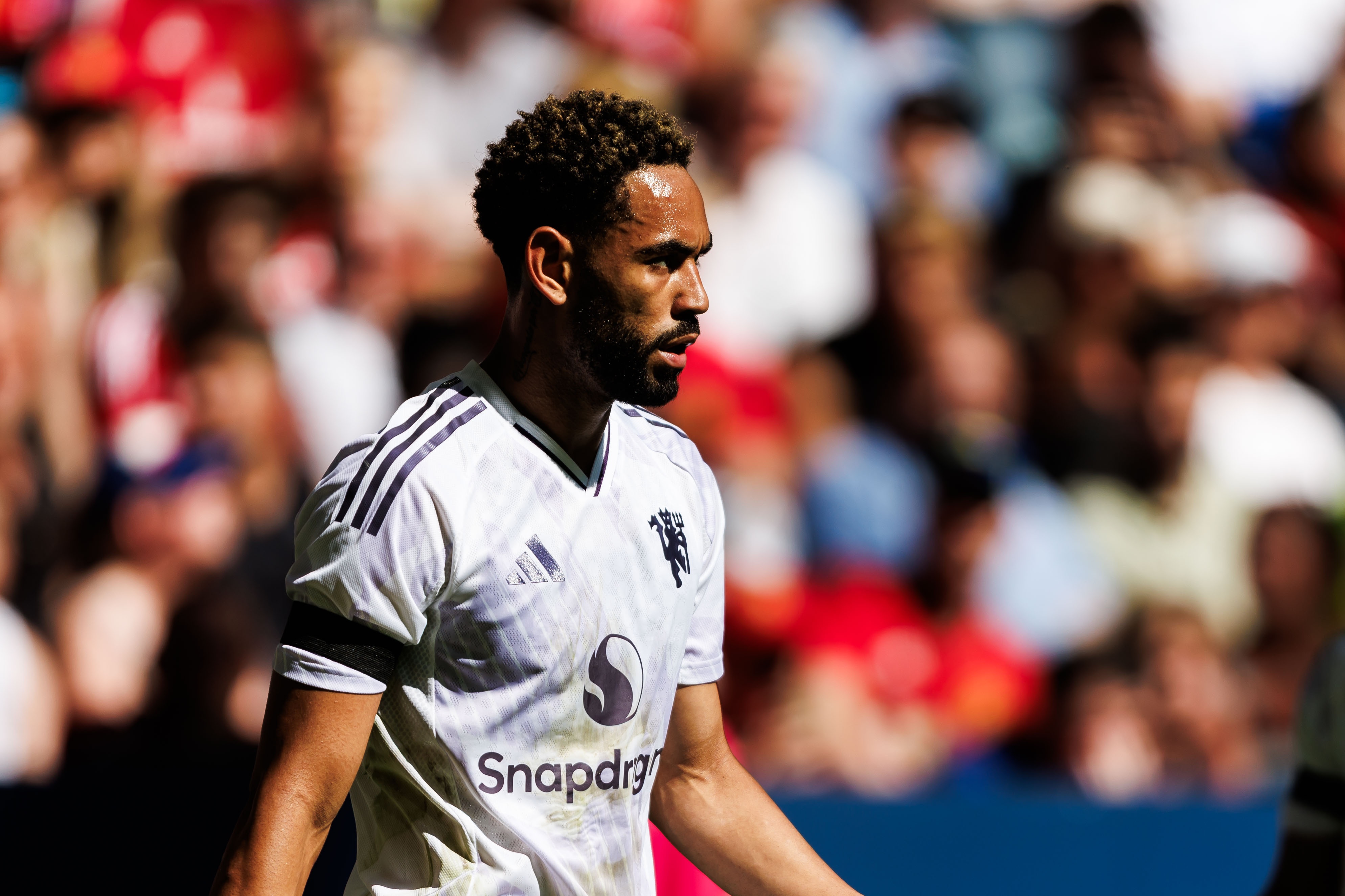 manbetx万博官网-小吧译言家|阿莫林专访:想在曼联干满20年 按照标准干就完事了