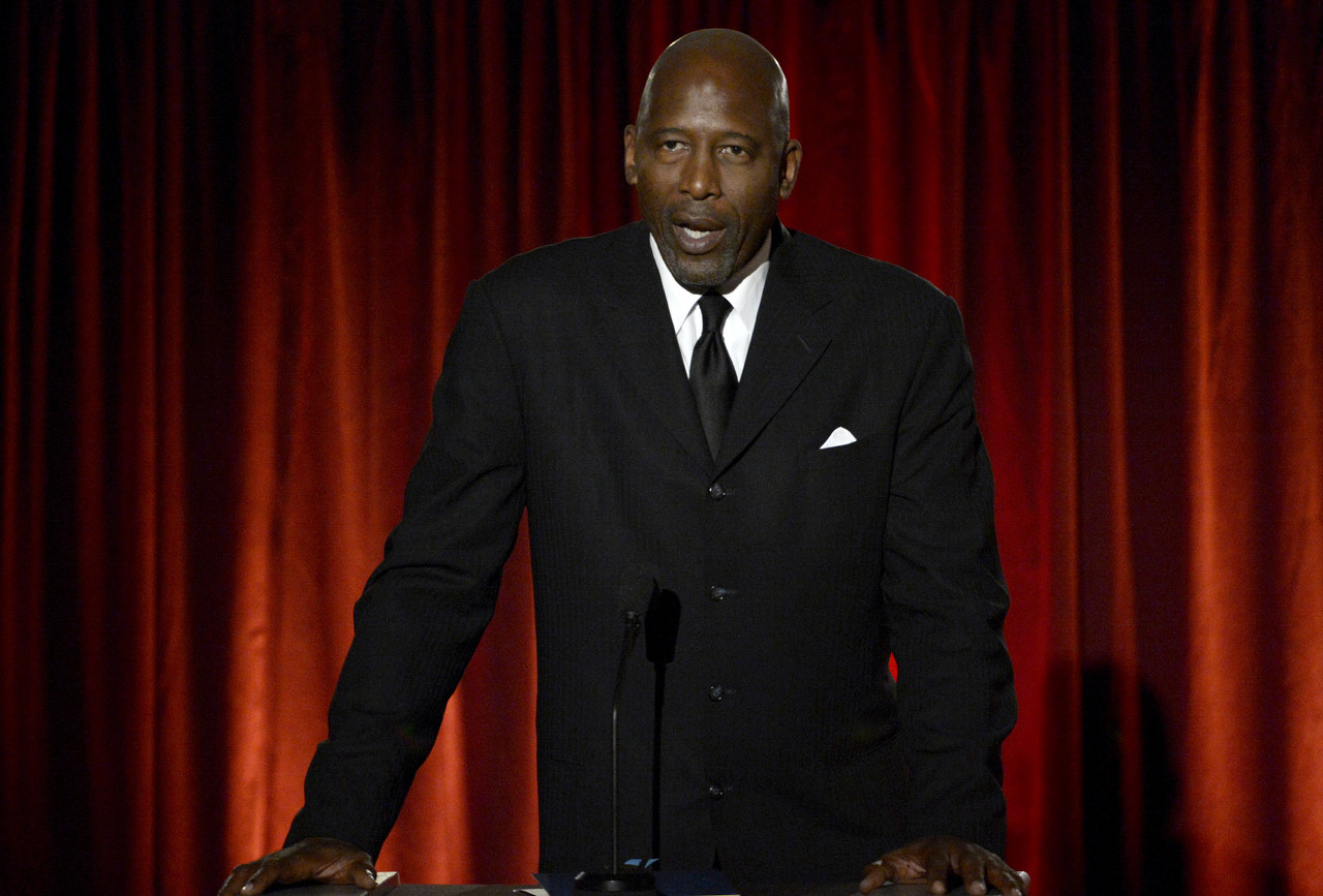 总决赛1000+分钟大神👀水花追&amp;绿军群雄&amp;乔詹在列 1衰神0冠🥵