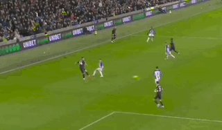 厄德高传射连续3场最佳！高效枪手4球只需32%控球