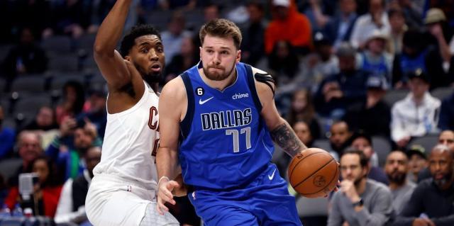 manbetx万博官网-【圆桌】高分表演层出不穷 NBA鼓励进攻数据掺水？